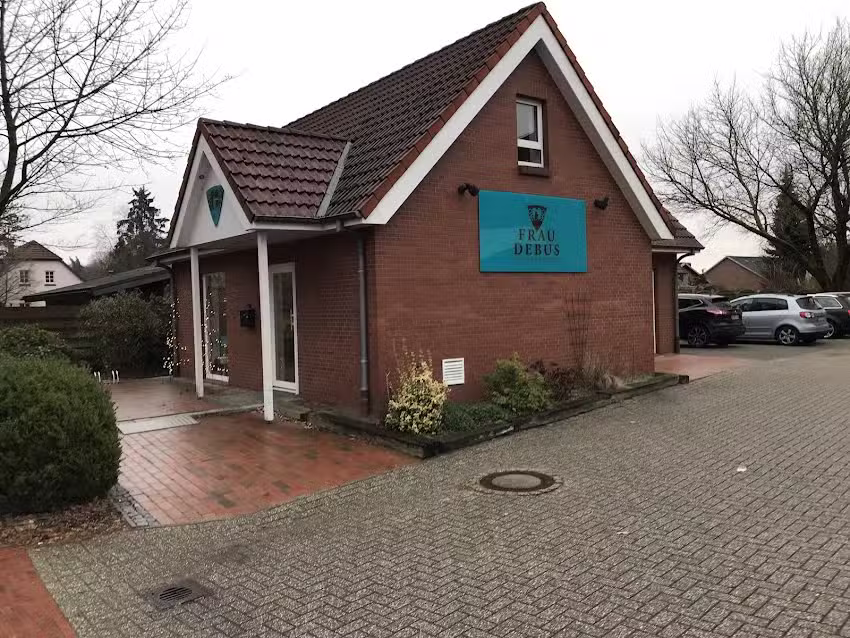 Frau Debus Friedrichsfehn