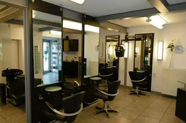 Friseur Annette Steinbach