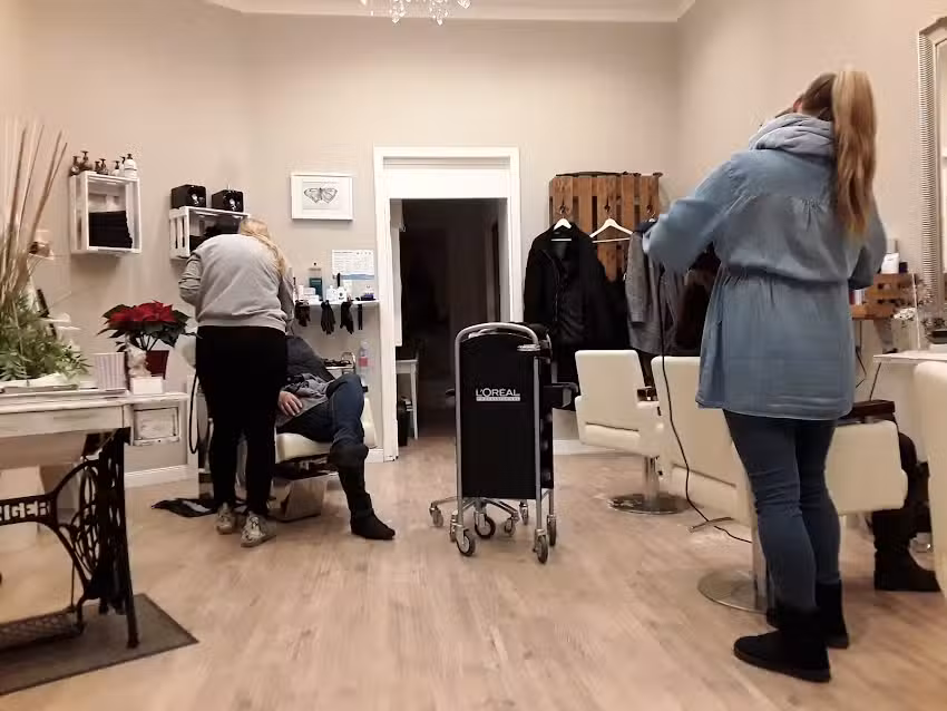 Friseur Artesania &ndash; Handwerkskunst