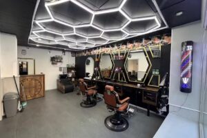 Friseur & Barber L&uuml;tzen