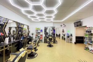 Friseur barbier schick & sch&ouml;n