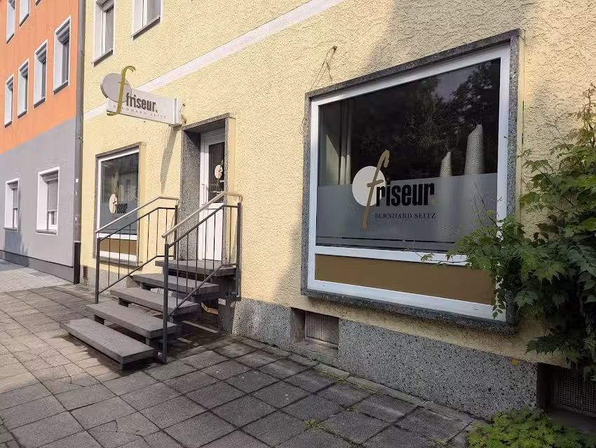 Friseur Bernhard Seitz