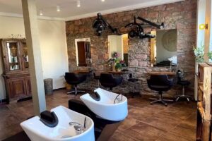 Friseur Capelli Mary Mahr