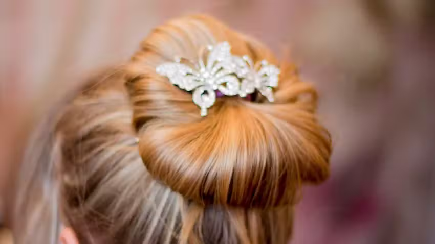 Friseur Chaarisma Haarkunst und Seele