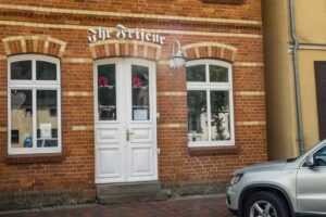 Friseur, Damen- und Herrensalon