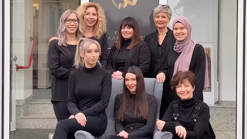 Friseur Farb & Haarspielerei B&uuml;nde Inh. Manuela Aster