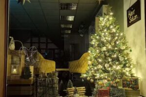 Friseur „Feinschnitt“