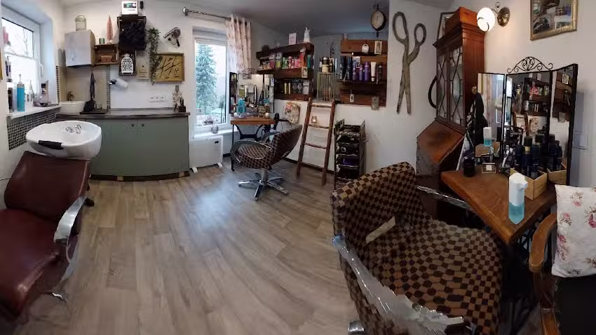 Friseur Frisierst&uuml;bchen Sandra Thomas