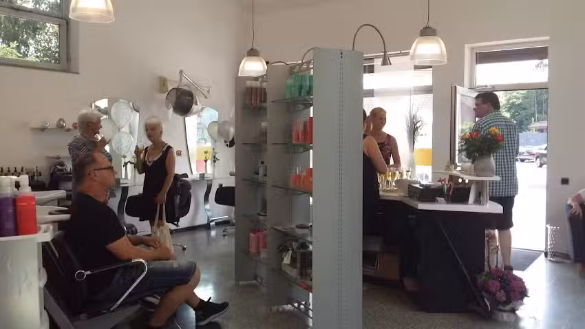 Friseur G&uuml;li&rsquo;s Hairdesign in Ehlershausen