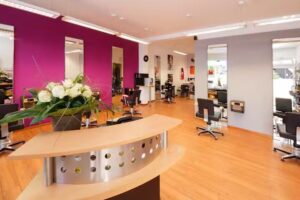 Friseur h.a.i.r.t.r.e.n.d