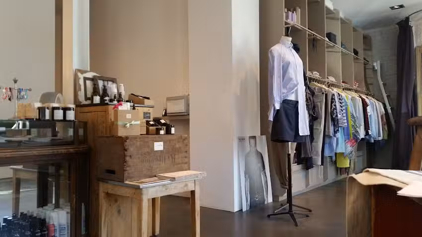 Friseur H & W Inh. Peter Reischl