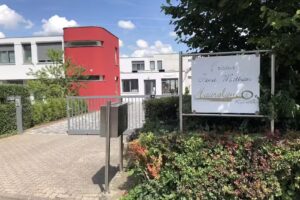 Friseur Haarglanz & Kosmetik