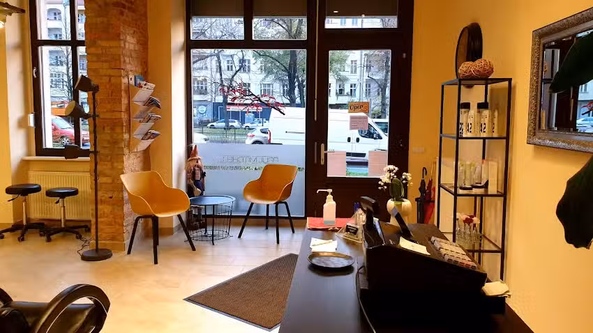 Friseur Hairreinspaziert