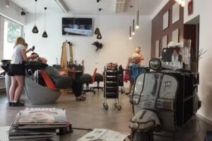 Friseur Hairschaftszeiten