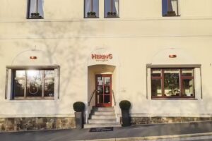 Friseur Hering Intercoiffure