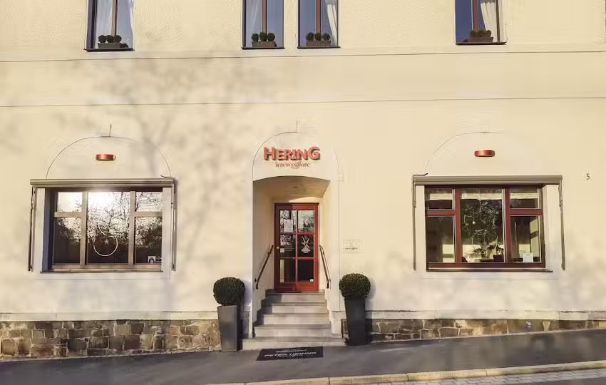 Friseur Hering Intercoiffure