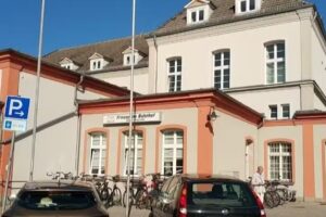Friseur im Bahnhof Poguntke B.