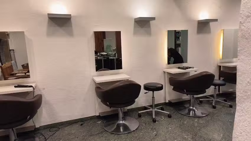 Friseur Konstanz J.7 hair lounge