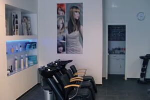 Friseur & Kosmetik Salon Hairstyle