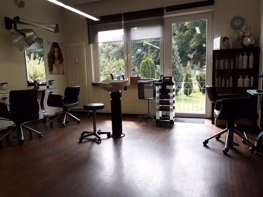 Friseur Kronshage Inh. Emmalies Winiarski