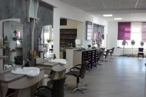 Friseur LA BELLE