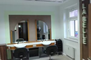 Friseur LA BELLE
