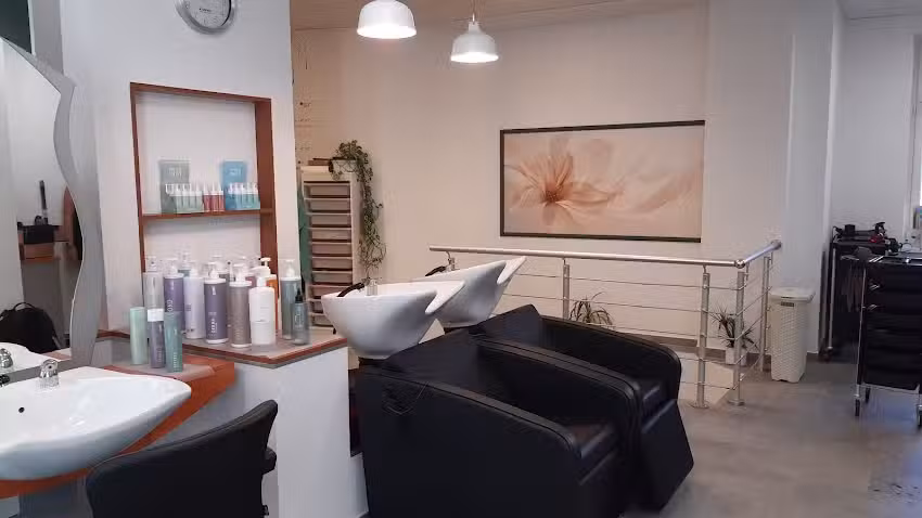 Friseur LA BELLE