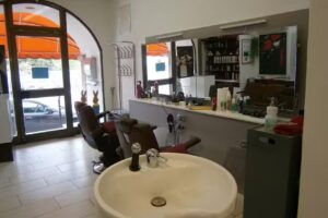 Friseur L&auml;dla