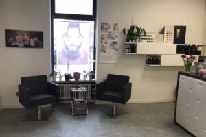 Friseur-Lounge &ndash; Damen und Herrenfriseur