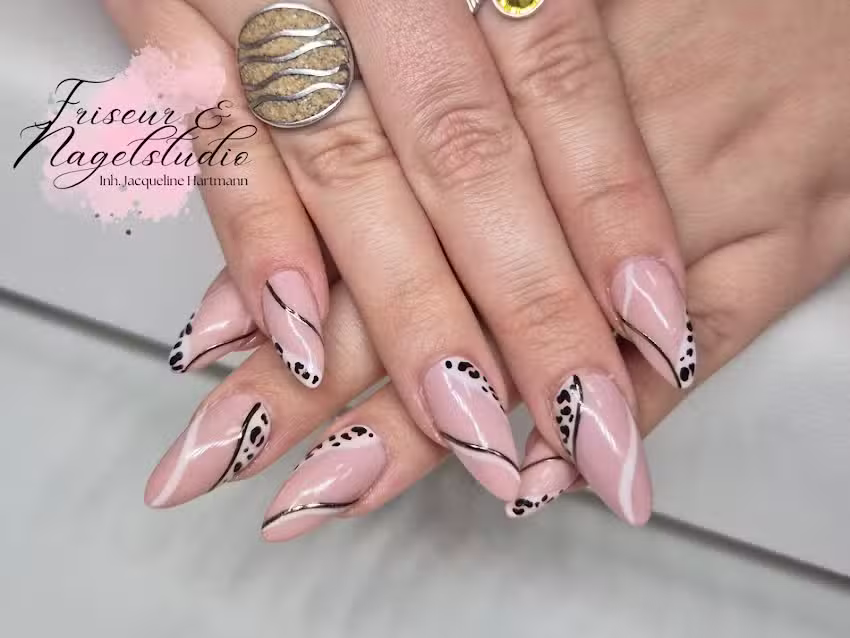 Friseur & Nagelstudio Inh. Jacqueline Hartmann