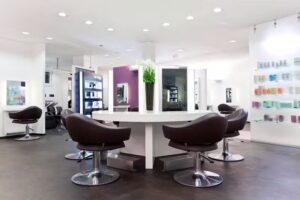 Friseur Reutlingen J.7 hair lounge
