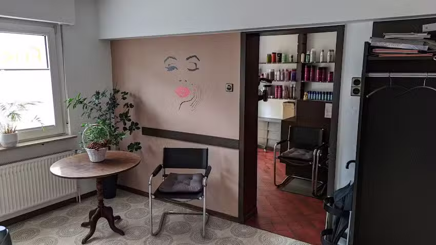 Friseur R&ouml;mer, Inhaber Klaus Lenkl