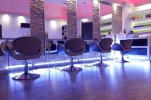 Friseur Salon Bigin Hairline & More