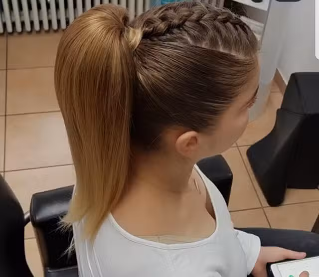 Friseur Salon Deluxe Hair