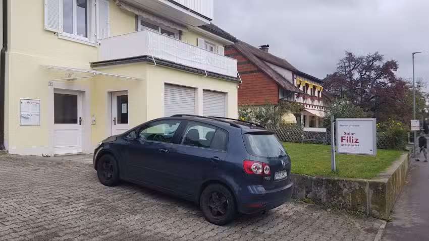 Friseur-Salon Filiz &Ouml;zy&uuml;rekli