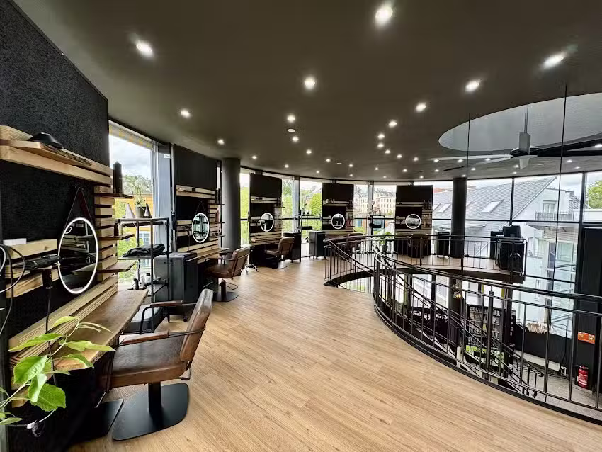 Friseur Salon La Vie Est Belle ( Inh Sarah Leistner )