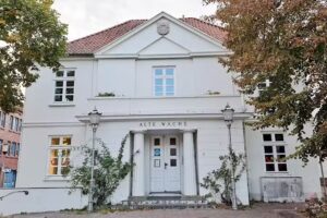 Friseur Salon &bdquo;Zur alten Wache&ldquo; | Inhaberin Kathleen Lindt