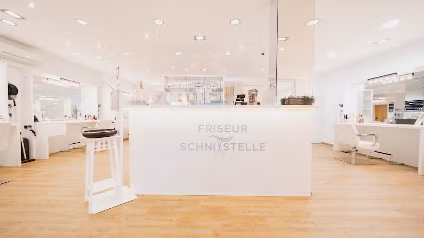 Friseur Schnittstelle, Inhaberin : Sabine Alfert