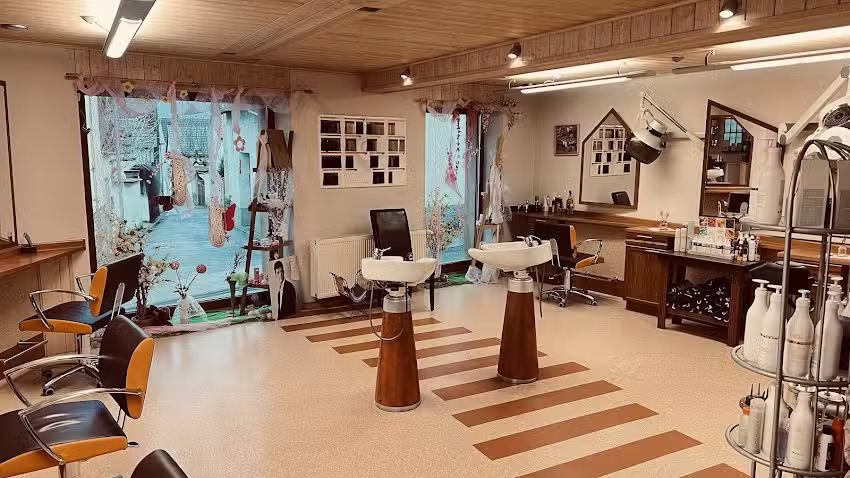 Friseur Silke Schmutzler