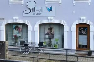 Friseur Stilvoll Hair & Beauty