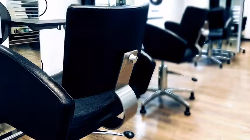 Friseur Thomas Schmidt