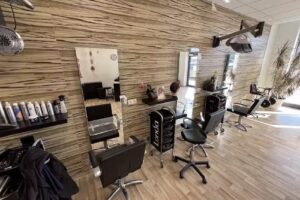Friseur u. Kosmetik GmbH