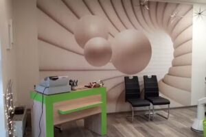 Friseur und Kosmetik Charmant GmbH