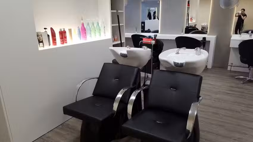 Friseur und Kosmetik GmbH