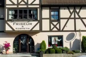 Friseur- und Kosmetiksalon Fischer & H&ouml;pfner