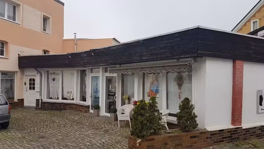 Friseur &ndash; Von Kopf bis Fuss &ndash; Mandy Ehrlich