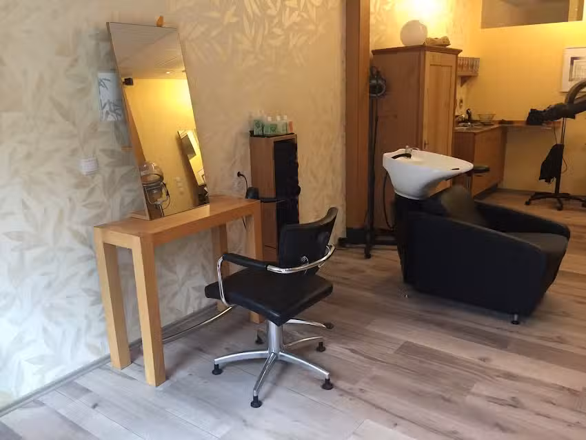Friseur WellKamm, Naturfriseur Sandra Kucera