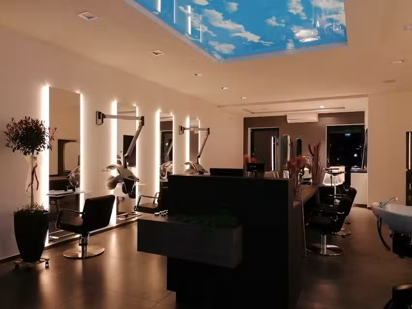 FRISEURE CreHAARtiv-Franc