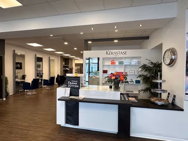 Friseure Frank J&uuml;tten und Zweithaarstudio