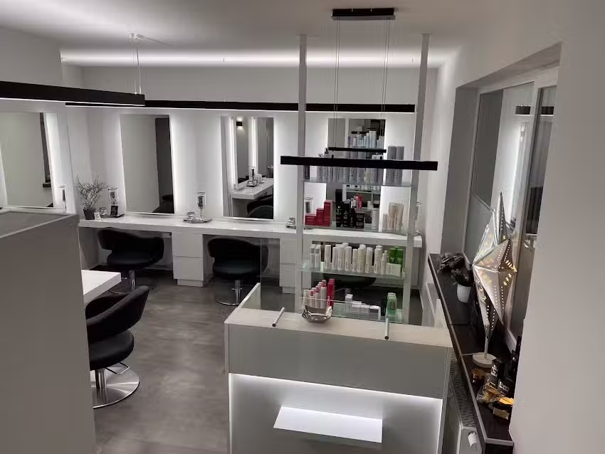 Friseurhandwerk R&uuml;thing